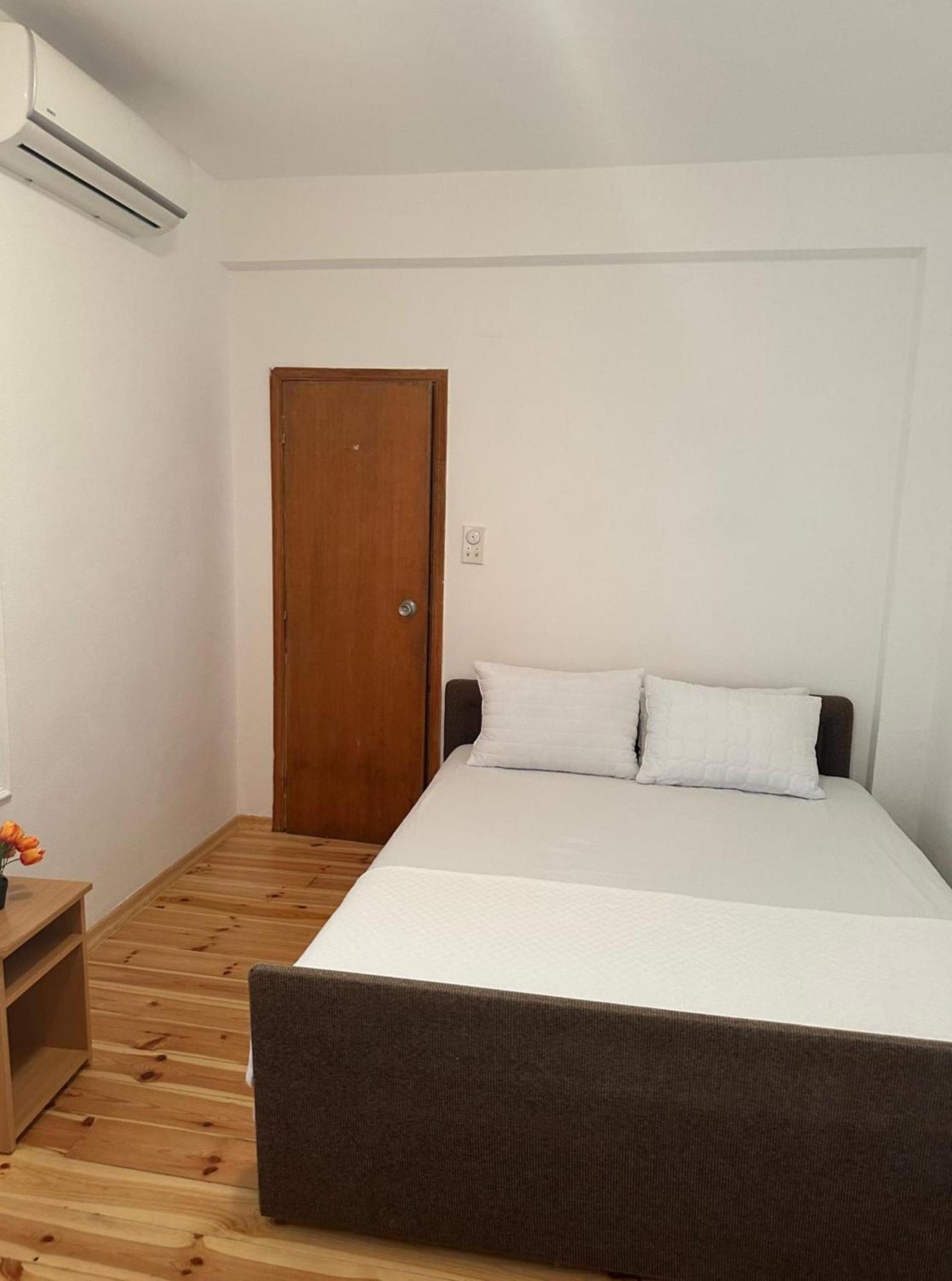 Themis Apart Hotel 코토르 외부 사진