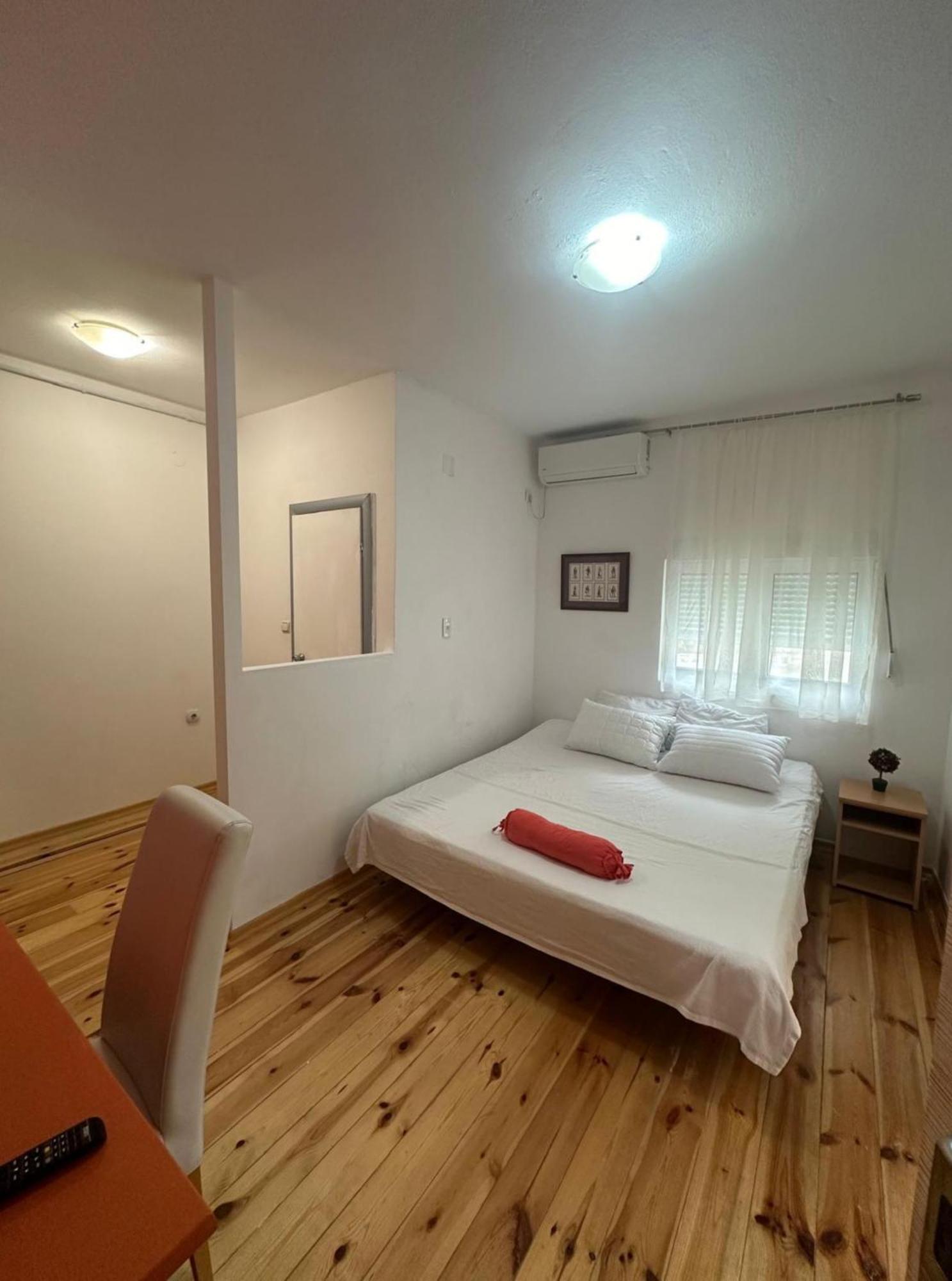 Themis Apart Hotel 코토르 외부 사진