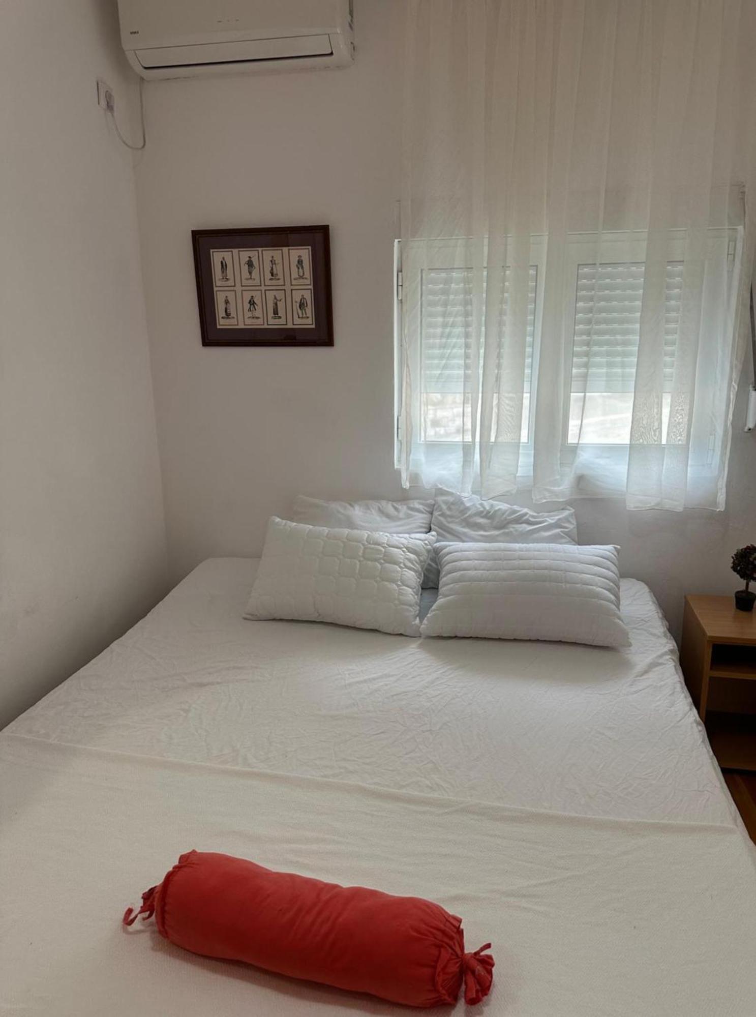 Themis Apart Hotel 코토르 외부 사진